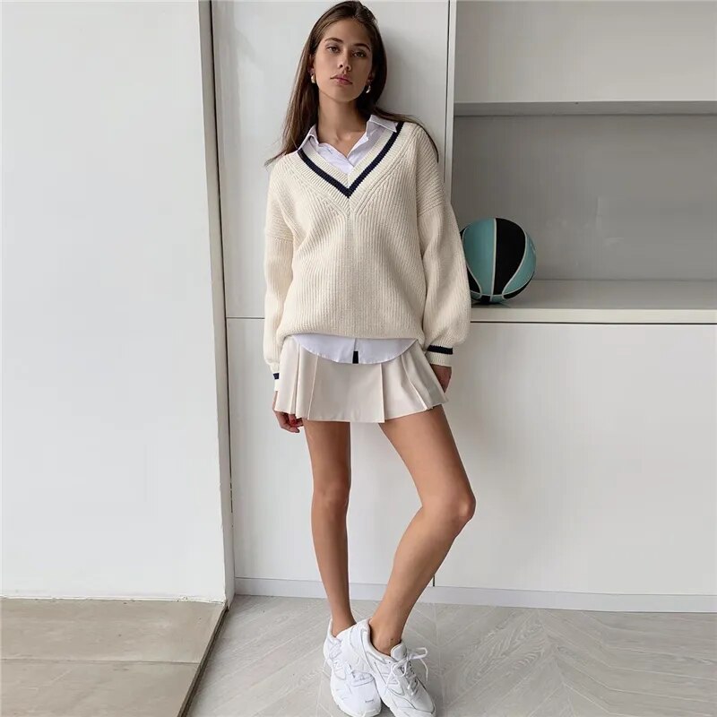 Autumn Winter Knit Korean Loose Pullover Sweatshirts White Long Sleeve V-neck Knitted Sweater Women's Sweaters