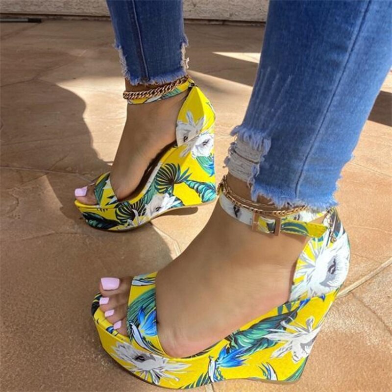 Sexy Girls Summer Design Women Shoes High Heels Buckle Ankle Strap Sandals Flowers Open Toe Sandals